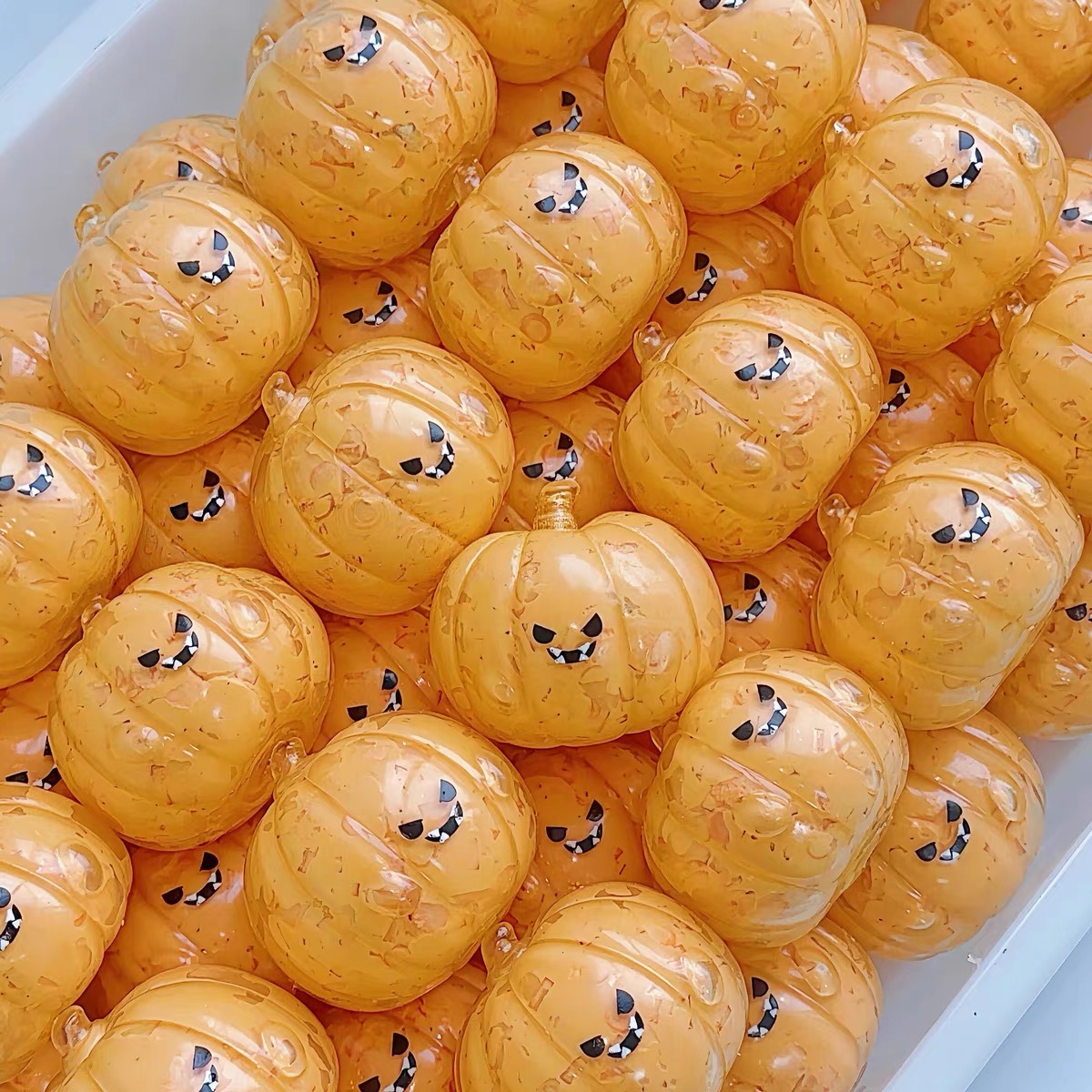 Boules Squishy d'Halloween, jo - Party Games Questions avis et prix